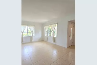 345 Malaga Ave, Coral Gables, FL 33134 - Photo 4