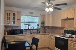 345 Malaga Ave, Coral Gables, FL 33134 - Photo 16