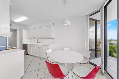 3598 Yacht Club Dr #601+DEN, Aventura, FL 33180 - Photo 16