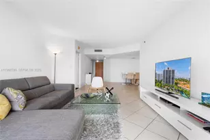 3598 Yacht Club Dr, Aventura, FL 33180 - Photo 2