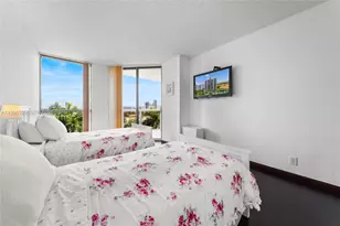 3598 Yacht Club Dr, Aventura, FL 33180 - Photo 26