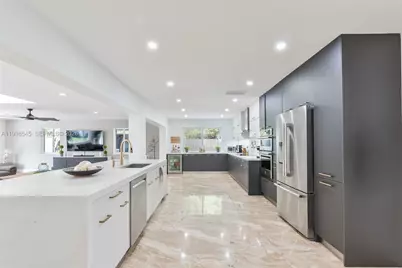 17420 SW 84th Ct, Palmetto Bay, FL 33157 - Photo 4