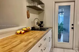 4030 NE 13th Ave, Pompano Beach, FL 33064 - Photo 6