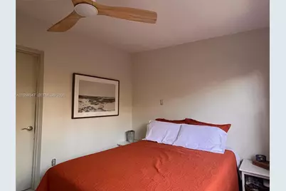 4030 NE 13th Ave, Pompano Beach, FL 33064 - Photo 8