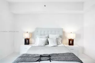 2711 S Ocean Dr, Hollywood, FL 33019 - Photo 38