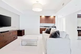 2711 S Ocean Dr, Hollywood, FL 33019 - Photo 22