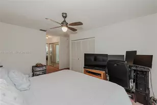 3325 Torremolinos Ave, Doral, FL 33178 - Photo 28