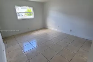 241 SE 9th Ave, Pompano Beach, FL 33060 - Photo 6