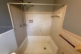 4148 SW 24th St, Fort Lauderdale, FL 33317 - Photo 12