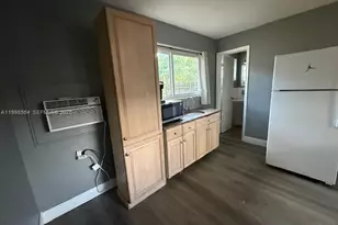 4148 SW 24th St, Fort Lauderdale, FL 33317 - Photo 14