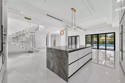 9833 N Miami Ave, Miami Shores, FL 33150 - Photo 22