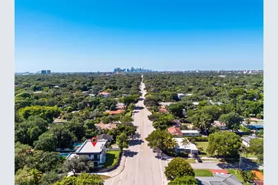 9833 N Miami Ave, Miami Shores, FL 33150 - Photo 8