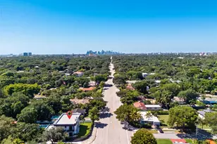 9833 N Miami Ave, Miami Shores, FL 33150 - Photo 8