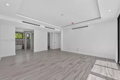 9833 N Miami Ave, Miami Shores, FL 33150 - Photo 30