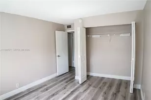 4280 Woodside Dr, Coral Springs, FL 33065 - Photo 10