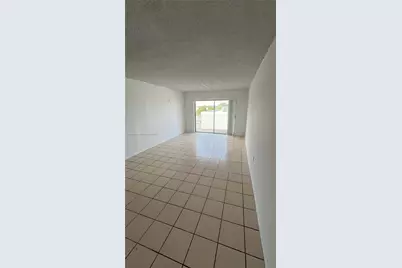 4480 Palm Ave #402, Hialeah, FL 33012 - Photo 6