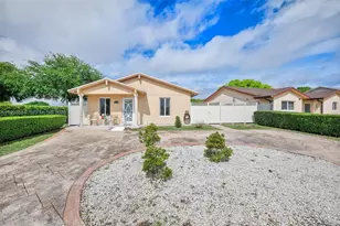 4218 SW 138th Ct, Miami, FL 33175 - Photo 1