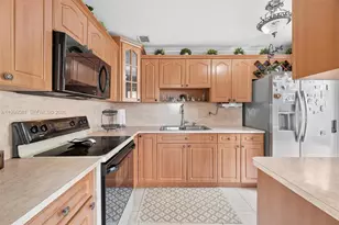 4218 SW 138th Ct, Miami, FL 33175 - Photo 14