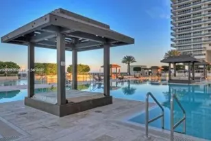 1830 S Ocean Dr, Hallandale Beach, FL 33009 - Photo 18