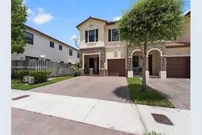 8781 NW 98th Ct #8781, Doral, FL 33178 - Photo 1