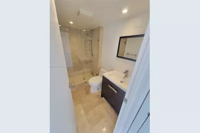 3301 N Country Club Dr #811, Aventura, FL 33180 - Photo 14