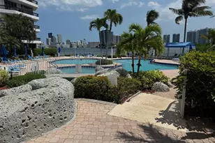 3530 Mystic Pointe Dr, Aventura, FL 33180 - Photo 38