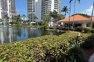 3530 Mystic Pointe Dr, Aventura, FL 33180 - Photo 42