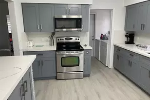 230 NE 2nd Pl, Dania Beach, FL 33004 - Photo 2