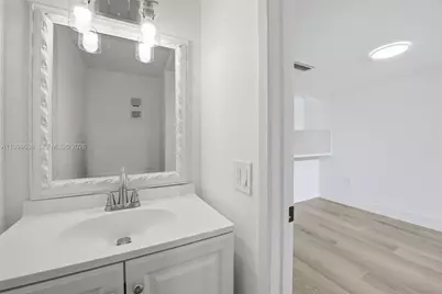 315 NW 109th Ave #205, Miami, FL 33172 - Photo 4