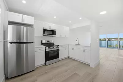 315 NW 109th Ave #205, Miami, FL 33172 - Photo 1