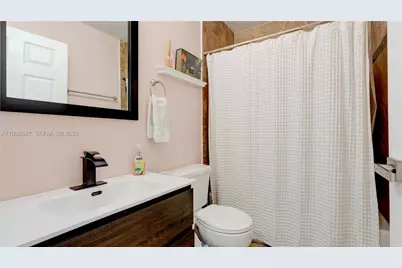 1237 NW 125th Ter, Sunrise, FL 33323 - Photo 30