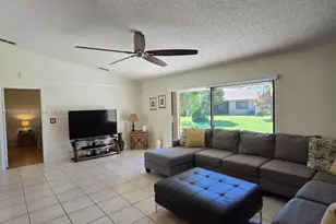 5 Rogart Cir, Boynton Beach, FL 33426 - Photo 8