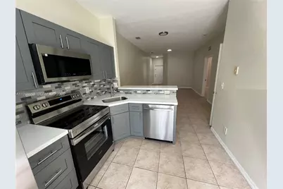 85 SW 16 Av #., Homestead, FL 33030 - Photo 10