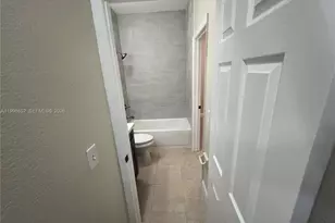85 SW 16th Ave, Homestead, FL 33030 - Photo 44