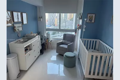 350 S Miami Ave #1605, Miami, FL 33130 - Photo 8