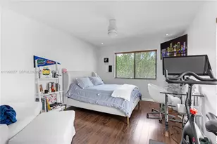 10137 Costa Del Sol Blvd, Doral, FL 33178 - Photo 16