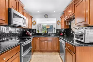 10137 Costa Del Sol Blvd, Doral, FL 33178 - Photo 10