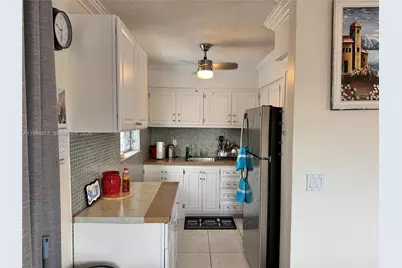 920 SW 11th Ave #11D, Hallandale Beach, FL 33009 - Photo 8