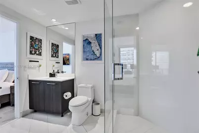 45 SW 9th St #2001, Miami, FL 33130 - Photo 18