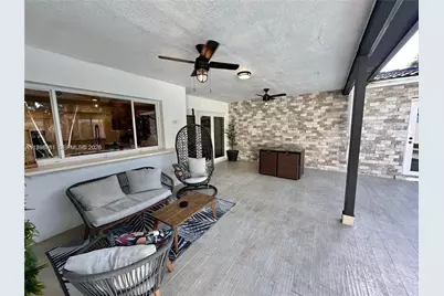 5424 Garfield St, Hollywood, FL 33021 - Photo 18