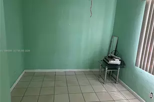 900 NW 75th St, Miami, FL 33150 - Photo 4