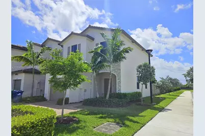 23500 SW 129th Path, Homestead, FL 33032 - Photo 2