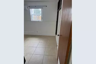6350 SW 3rd St, Pembroke Pines, FL 33023 - Photo 10