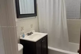 6350 SW 3rd St, Pembroke Pines, FL 33023 - Photo 6