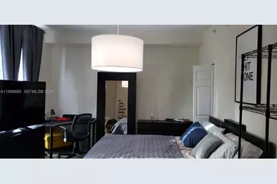 275 NE 18th St #307, Miami, FL 33132 - Photo 6