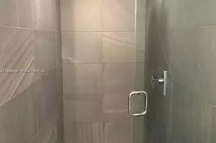 1450 Meridian Ave, Miami Beach, FL 33139 - Photo 8