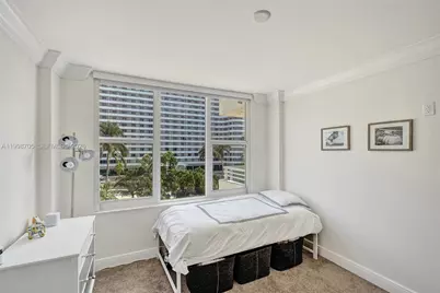 5600 Collins Ave #5C, Miami Beach, FL 33140 - Photo 16