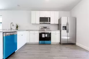 404 NW 15th Ave, Pompano Beach, FL 33069 - Photo 12