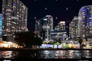 41 SE 5th St, Miami, FL 33131 - Photo 26