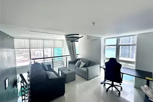 41 SE 5th St, Miami, FL 33131 - Photo 1